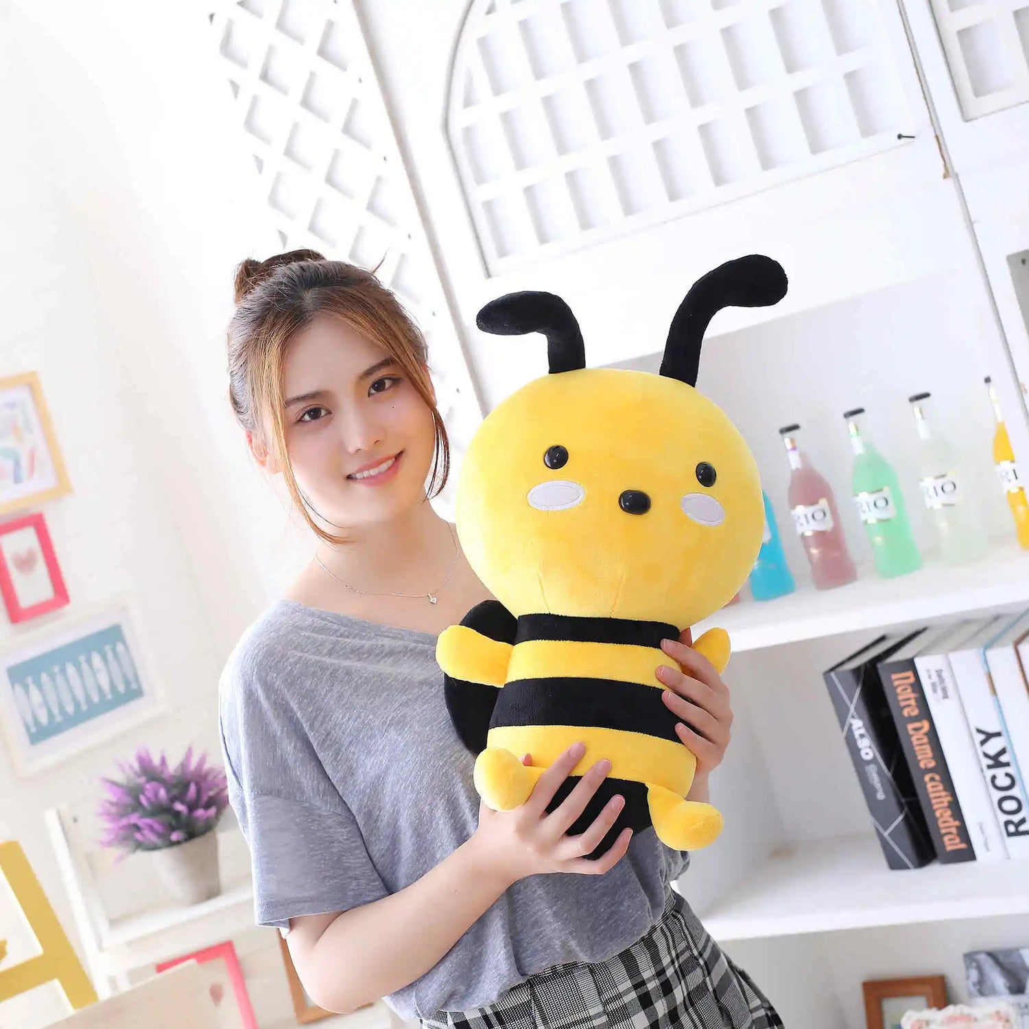 Cute Bee With Wings Plush Toys