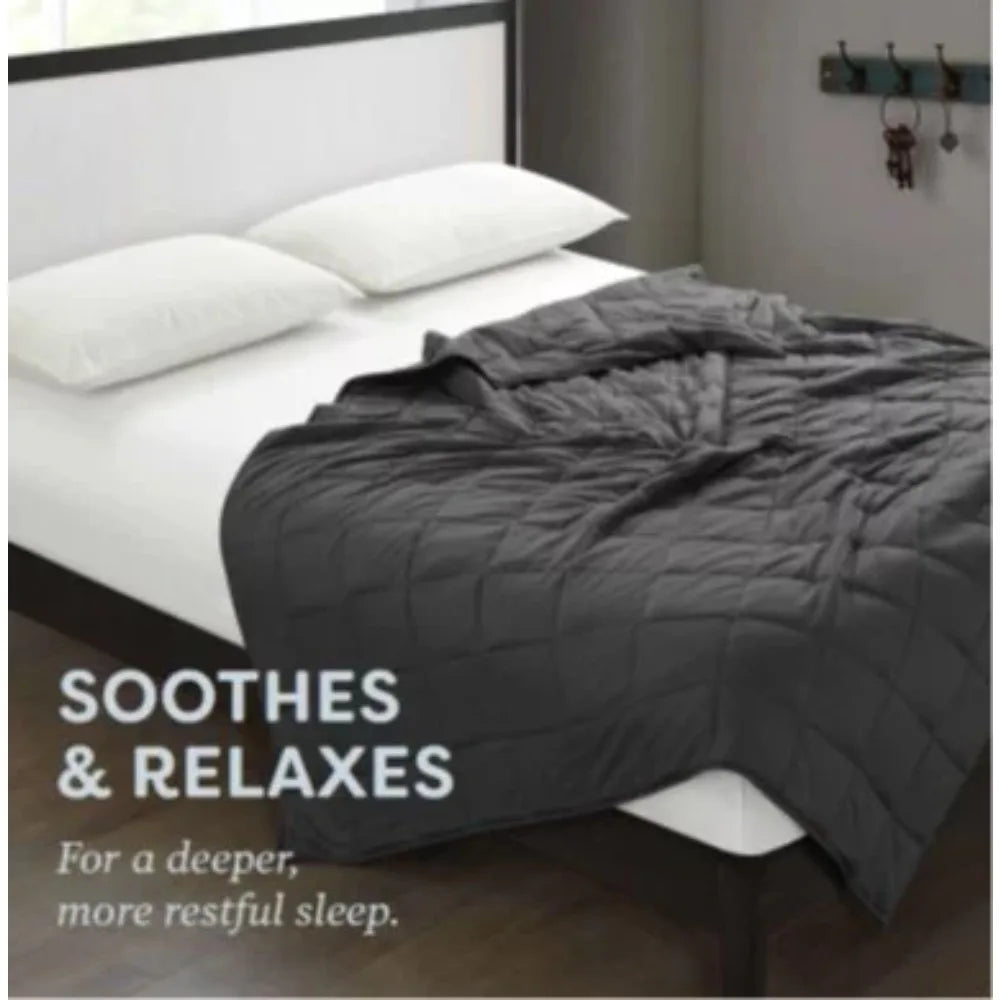 Plush Soothes and Relaxes Weighted Blanket